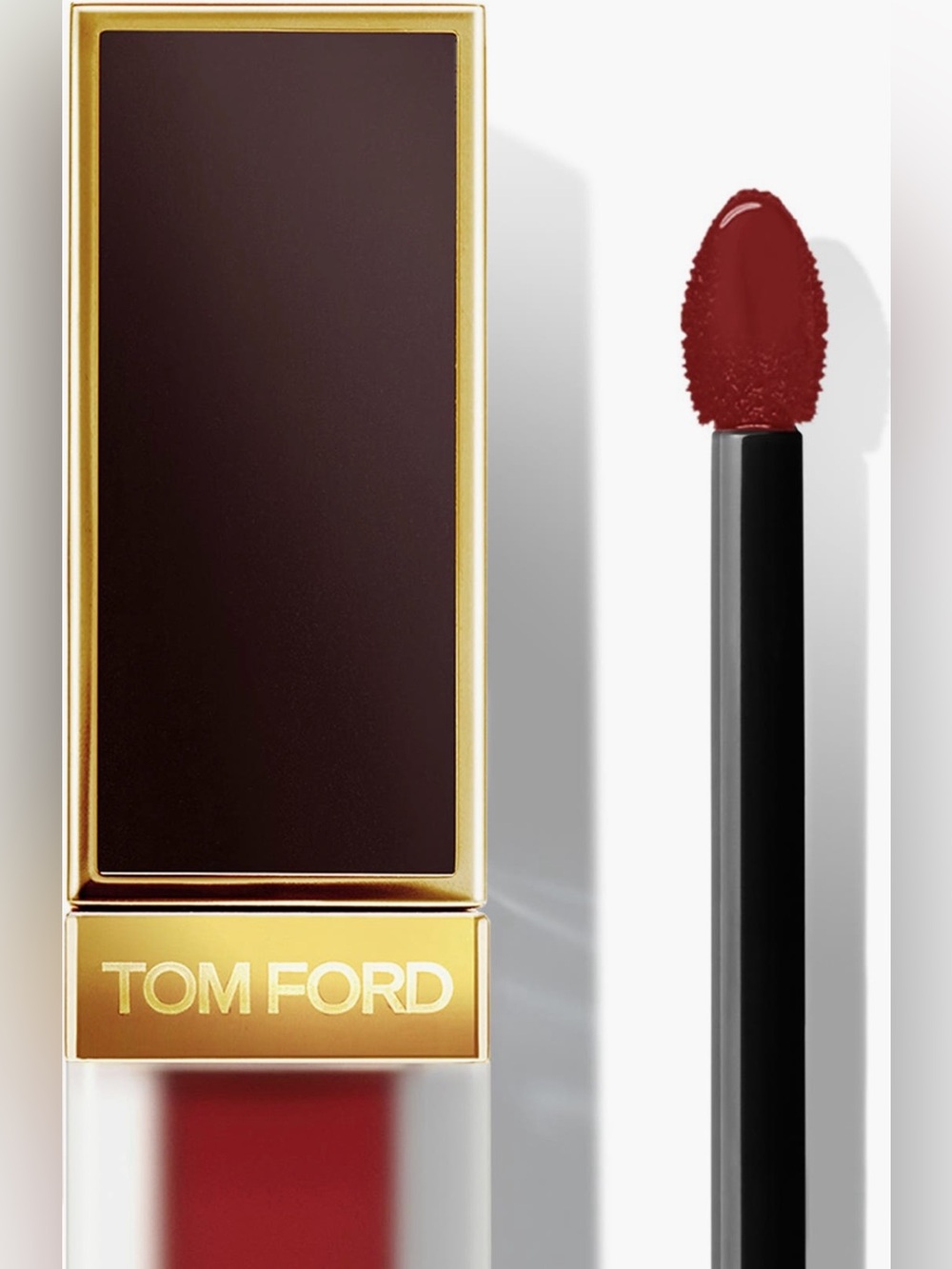 TOM FORD Liquid Lipstick Luxe Matte Color: 133 Scarlet Stiletto - Picture 3 of 15